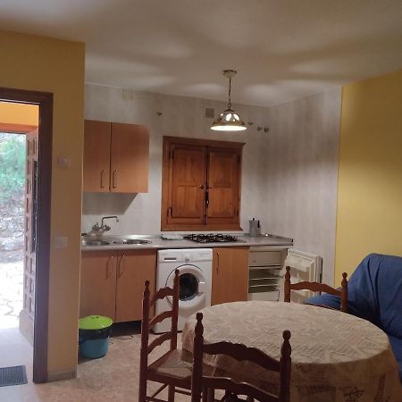 Apartamentos Condado De Miranda Miranda del Castañar Kültér fotó