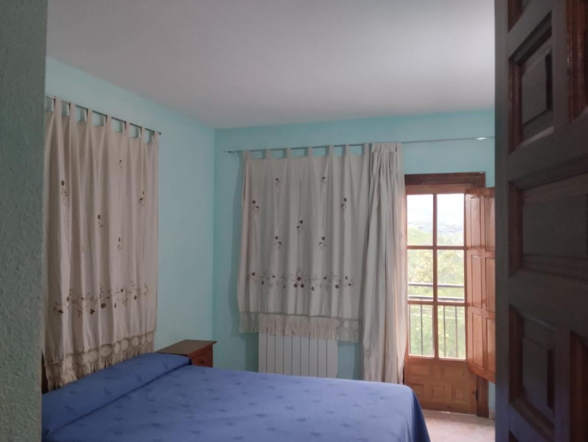 Apartamentos Condado De Miranda Miranda del Castañar Kültér fotó
