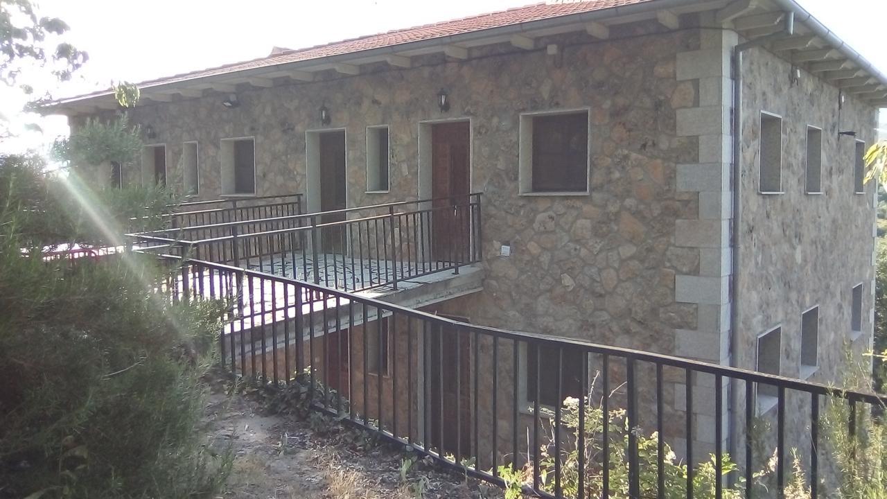 Apartamentos Condado De Miranda Miranda del Castañar Kültér fotó